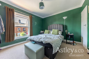 bedroom1- click for photo gallery